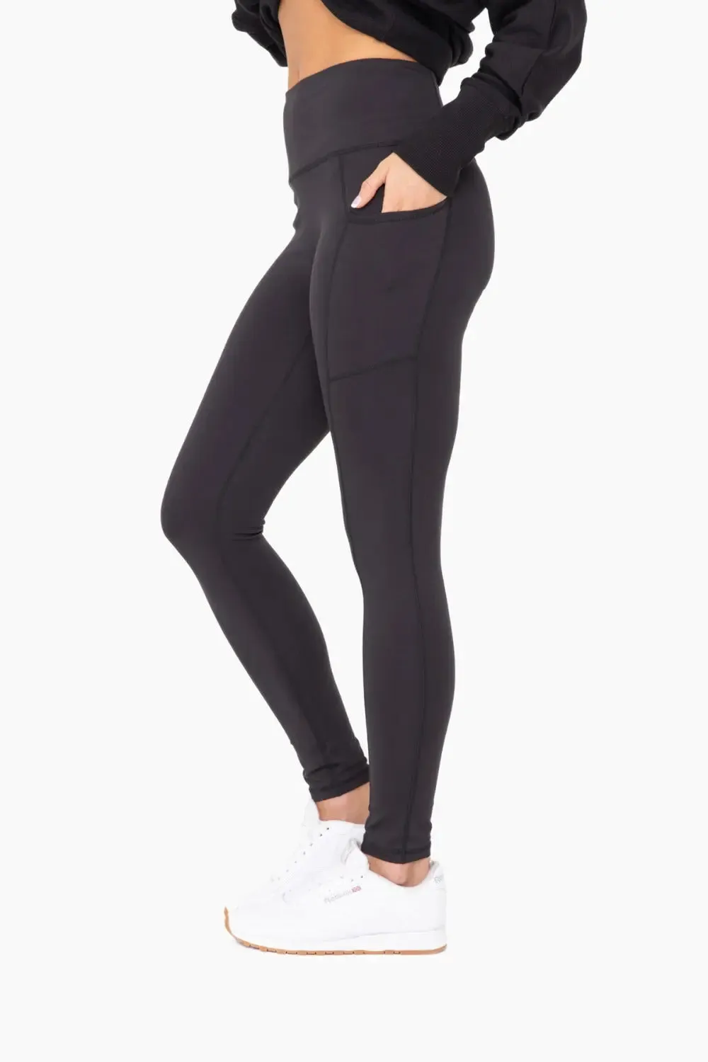 Mono B Sweetheart No Seam Leggings  Sculpting, Seamless & Sustainable
