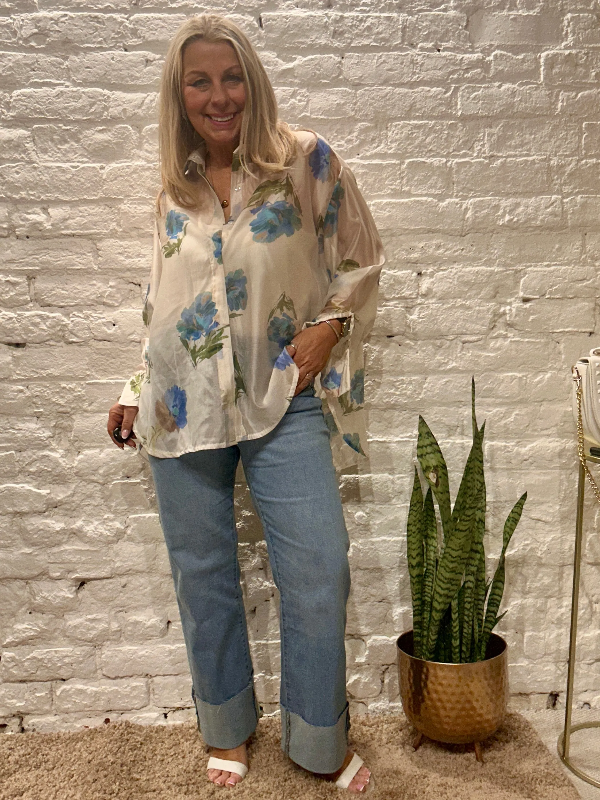 The Zeta Otto Romantica Long Sleeve Wild Poppy Button Through Shirt